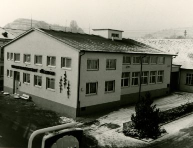 WG Bötzingen um 1940 Altes Foto des Gebäudes