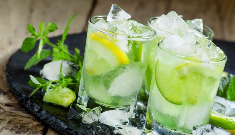 Lemon-lime,Green,Drink,With,Crushed,Ice,On,A,Dark,Background,
