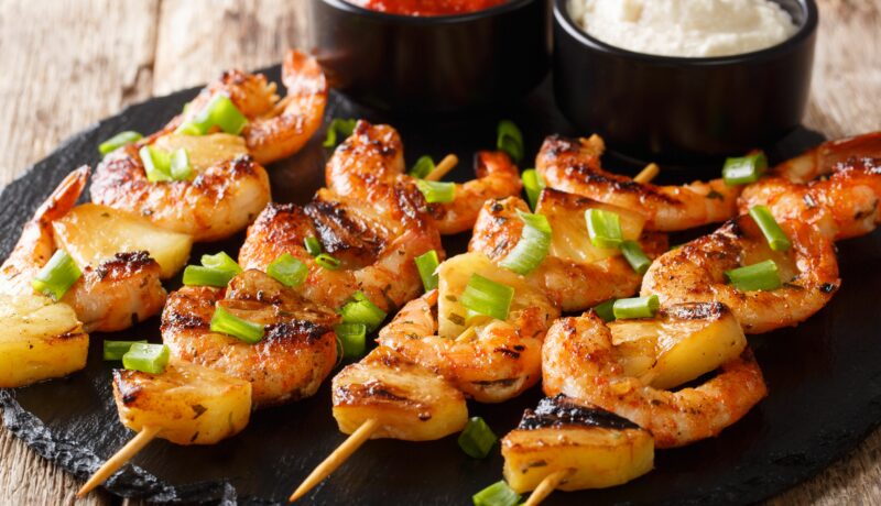 Grilled,Kebabs,With,Shrimp,With,Fresh,Pineapples,And,Green,Onions